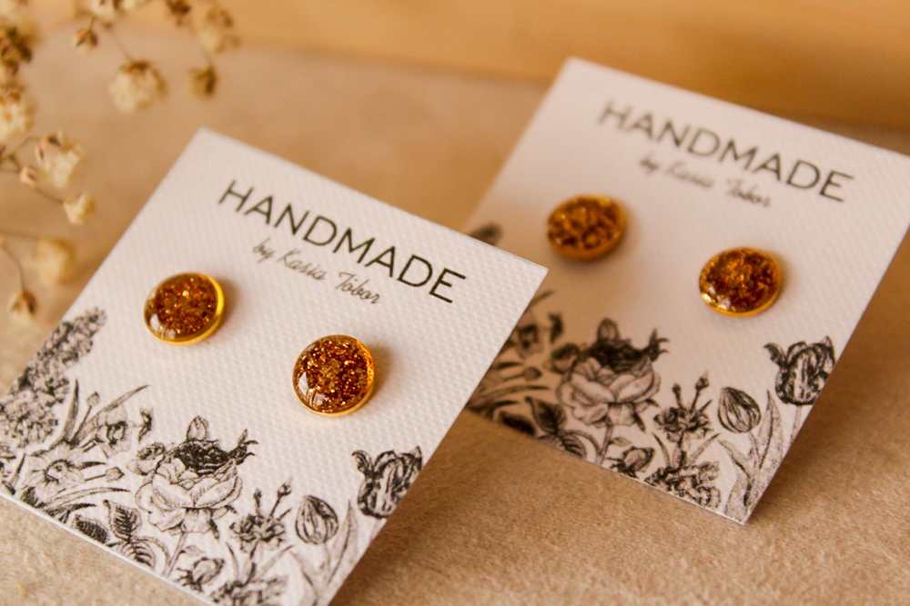 Brokatowe kolczyki złote